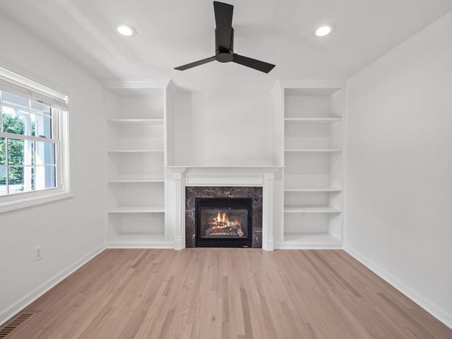 650 W Lincoln Street, Birmingham, MI 48009