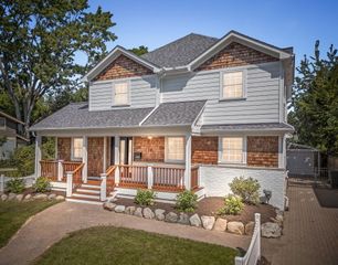 650 W Lincoln Street, Birmingham, MI 48009