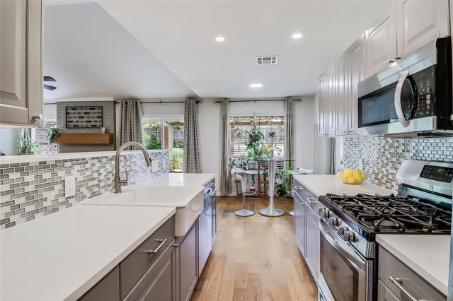 7300 Glenhill RD, Austin, TX 78752