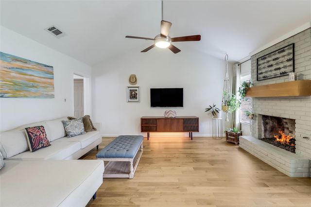 7300 Glenhill RD, Austin, TX 78752