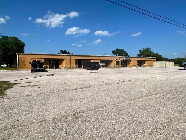 20811 Dawn DR, Lago Vista, TX 78645