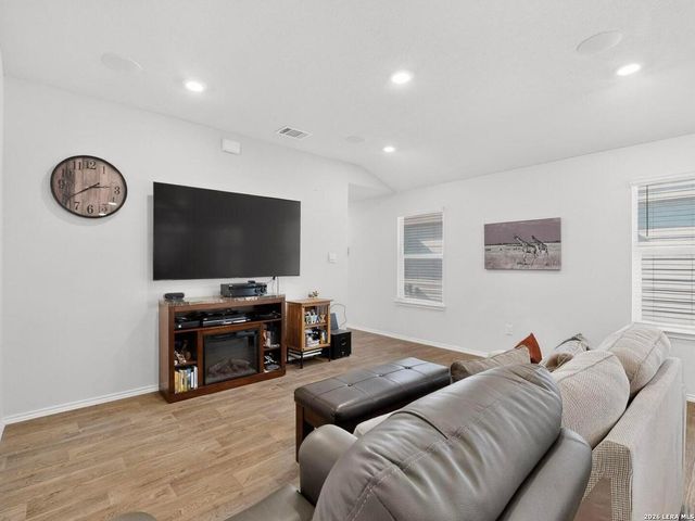 7134 Salado Creek, San Antonio, TX 78223