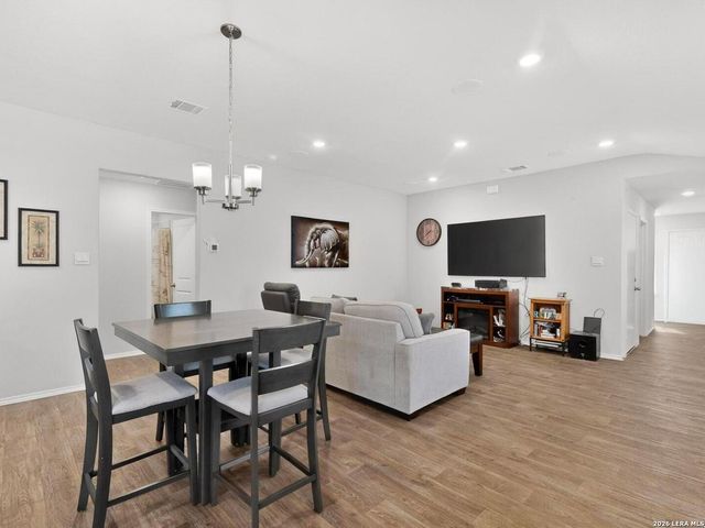 7134 Salado Creek, San Antonio, TX 78223