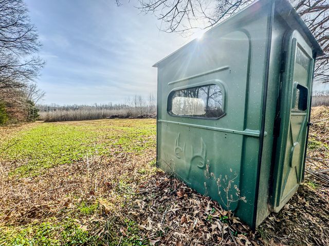 835 Mount Zion Rd, Decaturville, TN 38329