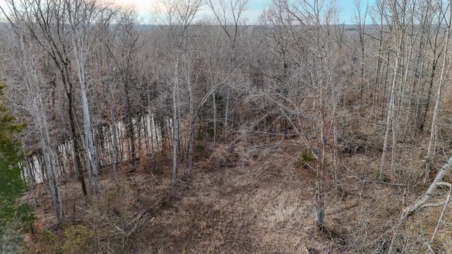 835 Mount Zion Rd, Decaturville, TN 38329