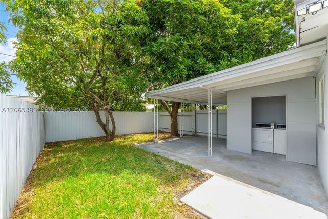 17915 NW 43rd Ct B, Miami Gardens, FL 33055