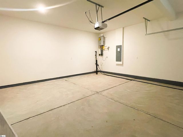 111 Pendergast Road, Greenville, SC 29605