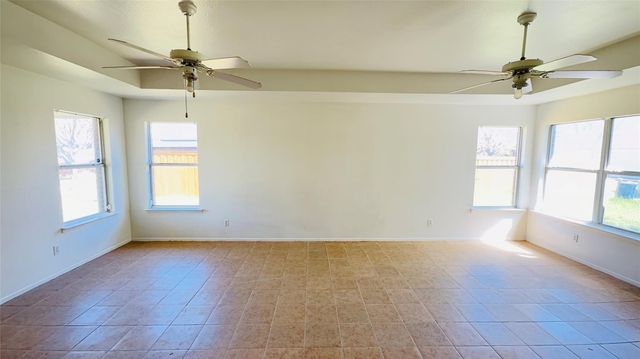 7632 Livvie Meador Lane, Dallas, TX 75227