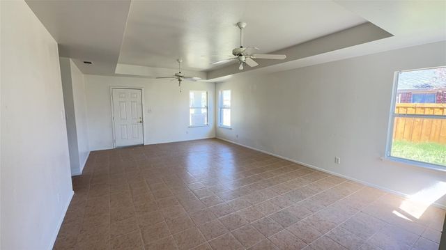 7632 Livvie Meador Lane, Dallas, TX 75227