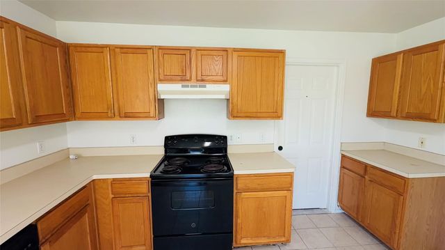 7632 Livvie Meador Lane, Dallas, TX 75227
