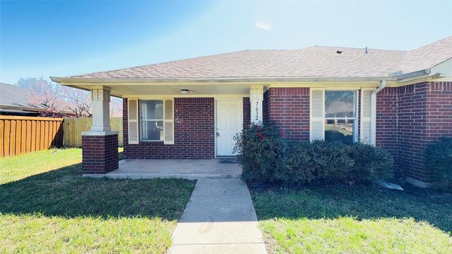 7632 Livvie Meador Lane, Dallas, TX 75227