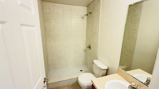 7632 Livvie Meador Lane, Dallas, TX 75227
