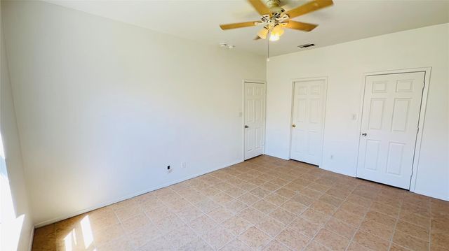 7632 Livvie Meador Lane, Dallas, TX 75227