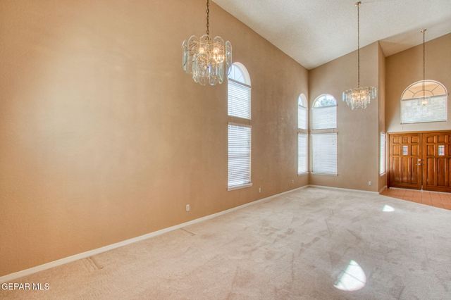 2258 Bill Horn Way, El Paso, TX 79936