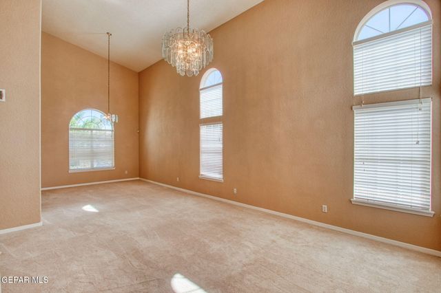 2258 Bill Horn Way, El Paso, TX 79936