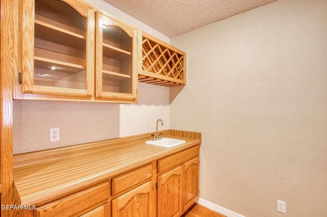 2258 Bill Horn Way, El Paso, TX 79936