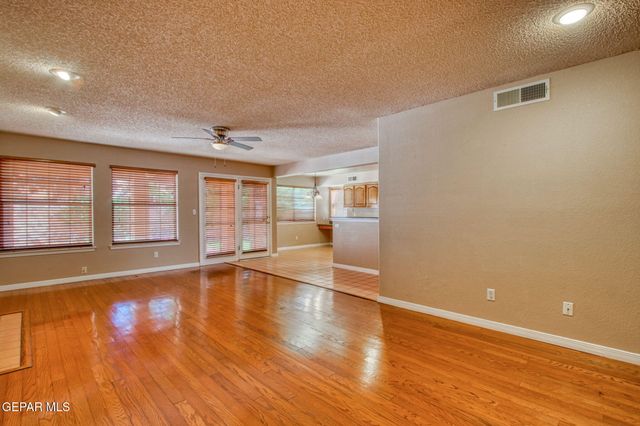 2258 Bill Horn Way, El Paso, TX 79936