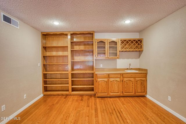 2258 Bill Horn Way, El Paso, TX 79936