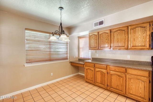 2258 Bill Horn Way, El Paso, TX 79936