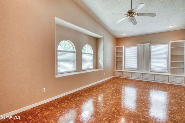 2258 Bill Horn Way, El Paso, TX 79936