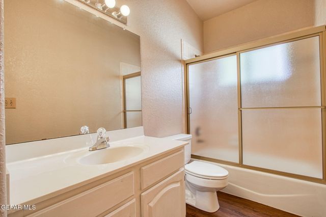 2258 Bill Horn Way, El Paso, TX 79936