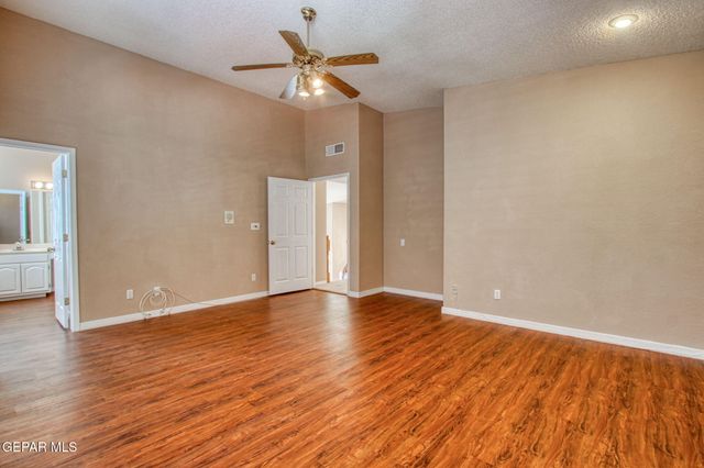 2258 Bill Horn Way, El Paso, TX 79936