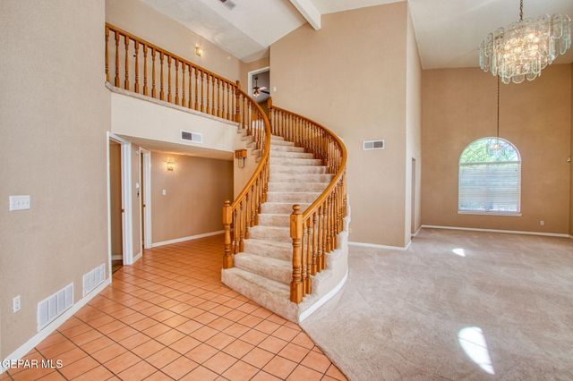 2258 Bill Horn Way, El Paso, TX 79936