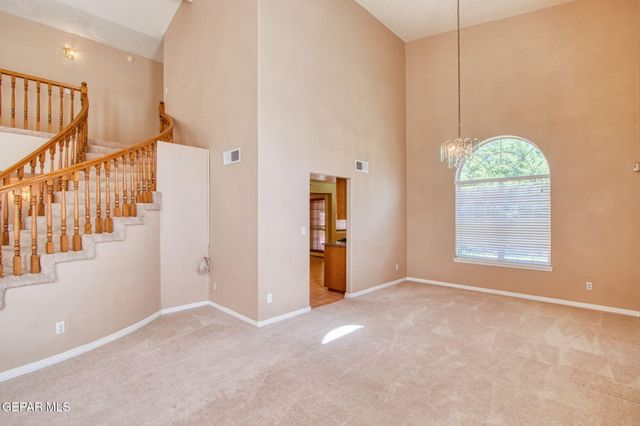 2258 Bill Horn Way, El Paso, TX 79936