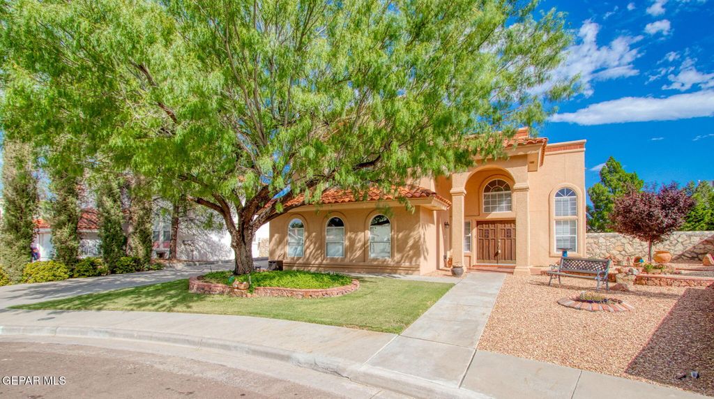 2258 Bill Horn Way, El Paso, TX 79936