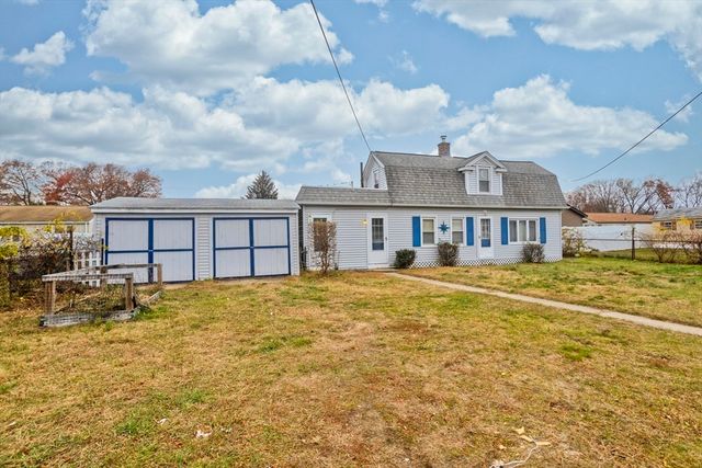 62 Jennings St, Chicopee, MA 01020