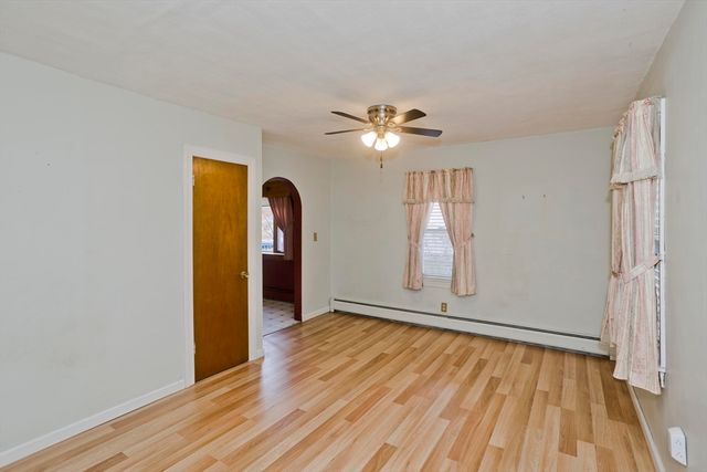 62 Jennings St, Chicopee, MA 01020