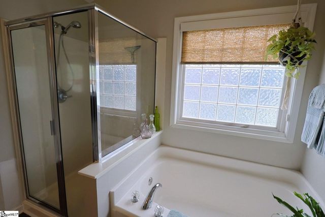 119 Berwick Court, Easley, SC 29642