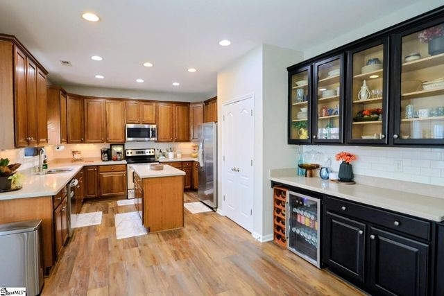 119 Berwick Court, Easley, SC 29642