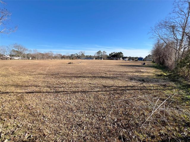 11920 32nd Street, Santa Fe, TX 77510