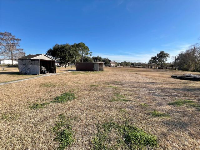 11920 32nd Street, Santa Fe, TX 77510