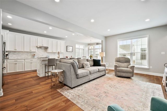 307 Harlequin Street, Cranberry Twp, PA 16066