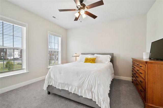 307 Harlequin Street, Cranberry Twp, PA 16066