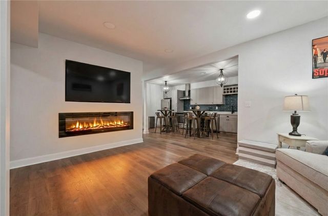 307 Harlequin Street, Cranberry Twp, PA 16066