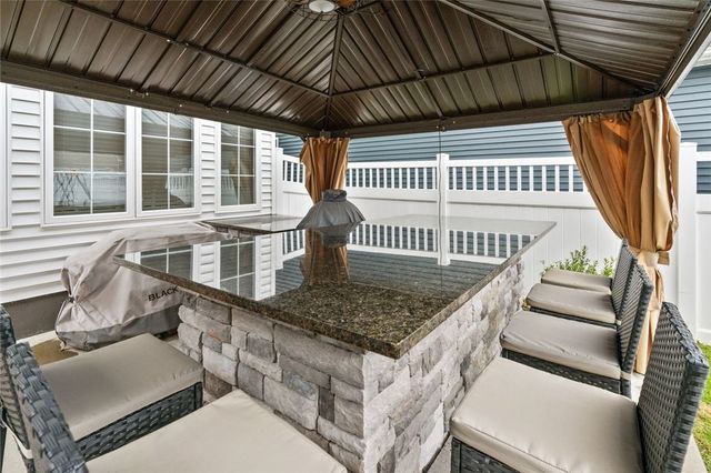 307 Harlequin Street, Cranberry Twp, PA 16066