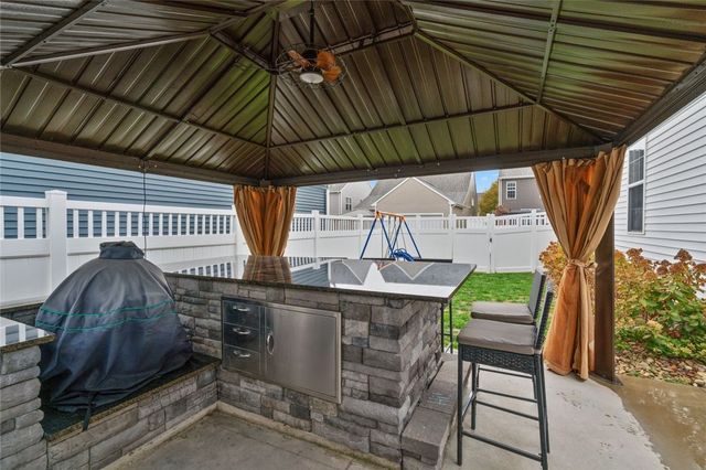 307 Harlequin Street, Cranberry Twp, PA 16066