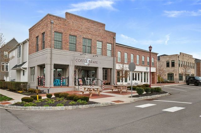 307 Harlequin Street, Cranberry Twp, PA 16066