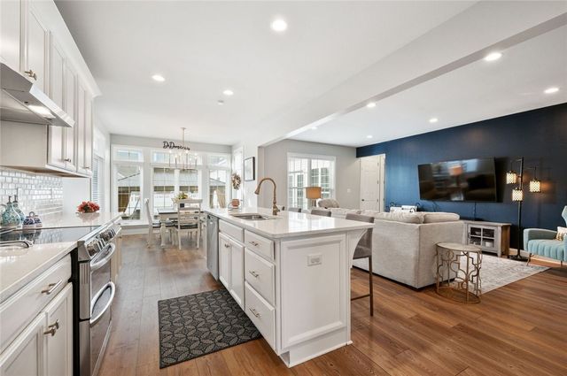 307 Harlequin Street, Cranberry Twp, PA 16066