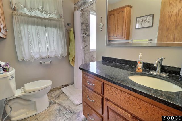 118 N Clarmar Avenue, Fremont, NE 68025