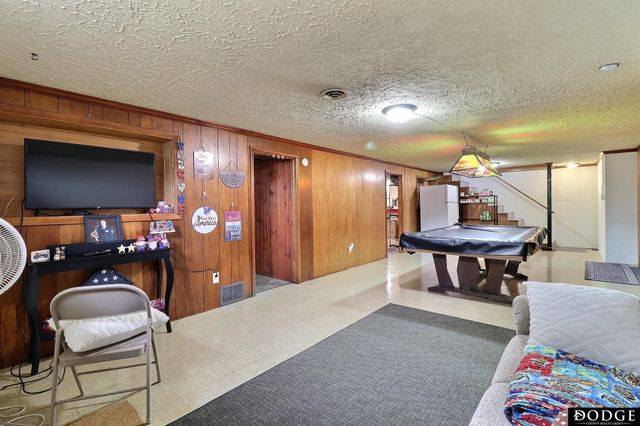 118 N Clarmar Avenue, Fremont, NE 68025
