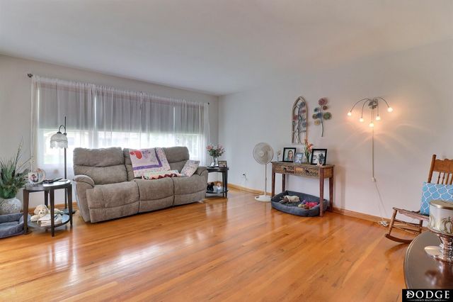 118 N Clarmar Avenue, Fremont, NE 68025