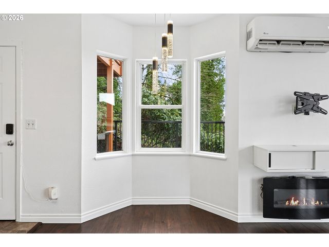 423 Nw UPTOWN Ter 1 B, Portland, OR 97210