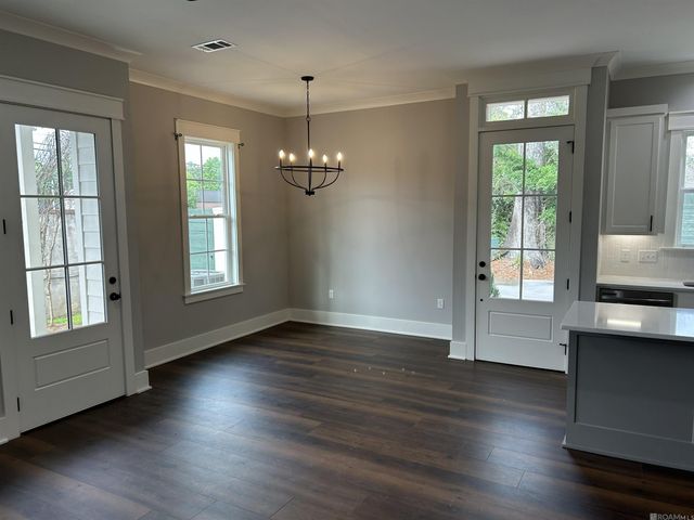 5704 Goodwood Crossing Ln, Baton Rouge, LA 70806