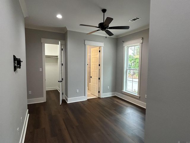 5704 Goodwood Crossing Ln, Baton Rouge, LA 70806