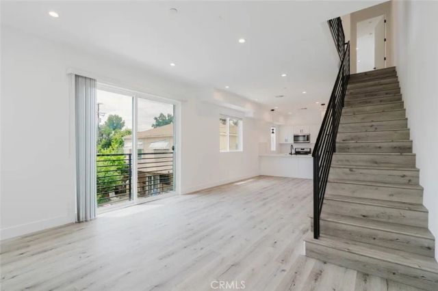 10853 Otsego Street, North Hollywood, CA 91601