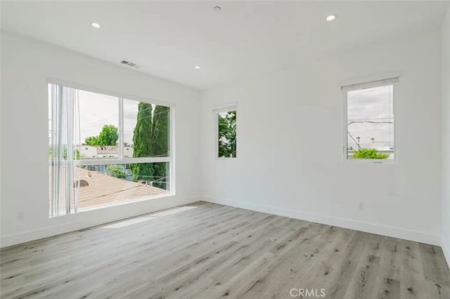 10853 Otsego Street, North Hollywood, CA 91601